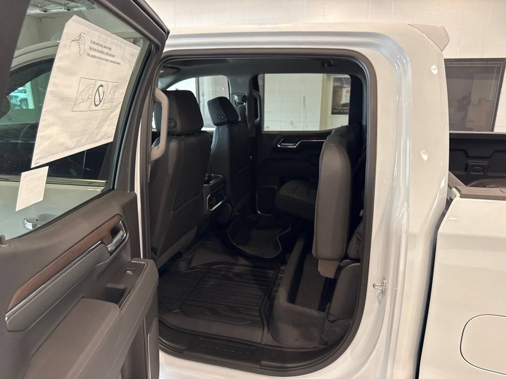 New 2026 GMC Sierra 1500 SLT w/ SLT Premium Plus Package AWD/4WD image 22