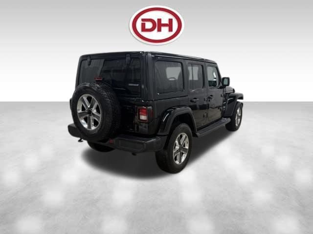 Used 2019 Jeep Wrangler Unlimited Sahara AWD/4WD image 12