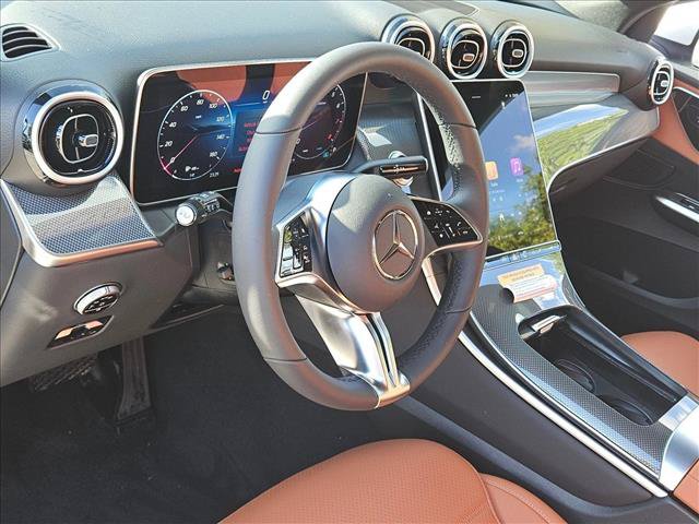 New 2027 Mercedes-Benz GLC 300 image 3
