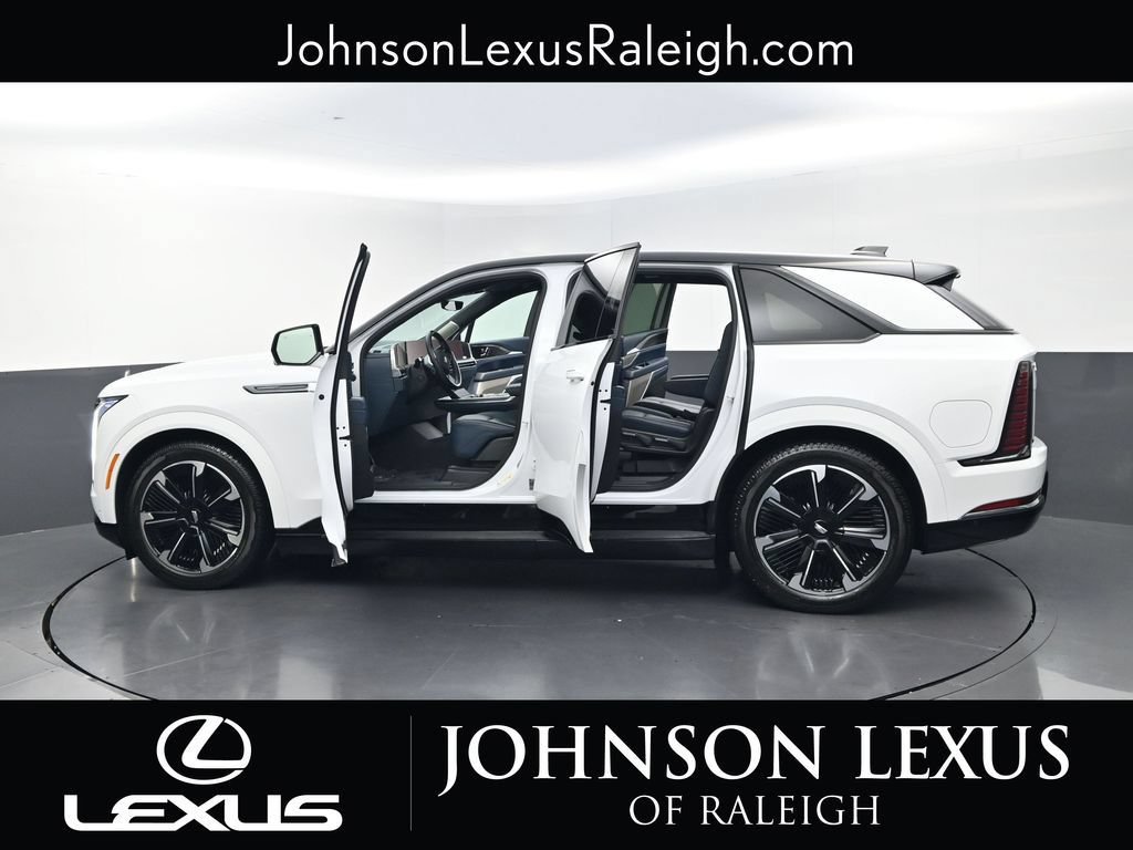 Used 2025 Cadillac Escalade IQ Sport 2 AWD/4WD image 36