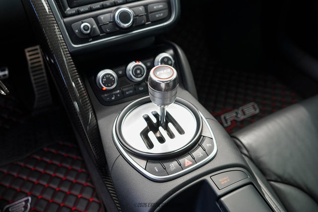 Used 2011 Audi R8 V10 AWD/4WD image 30