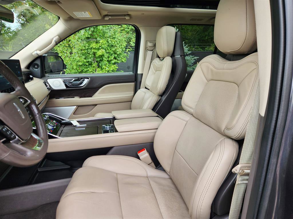 Certified 2023 Lincoln Navigator Reserve image 33