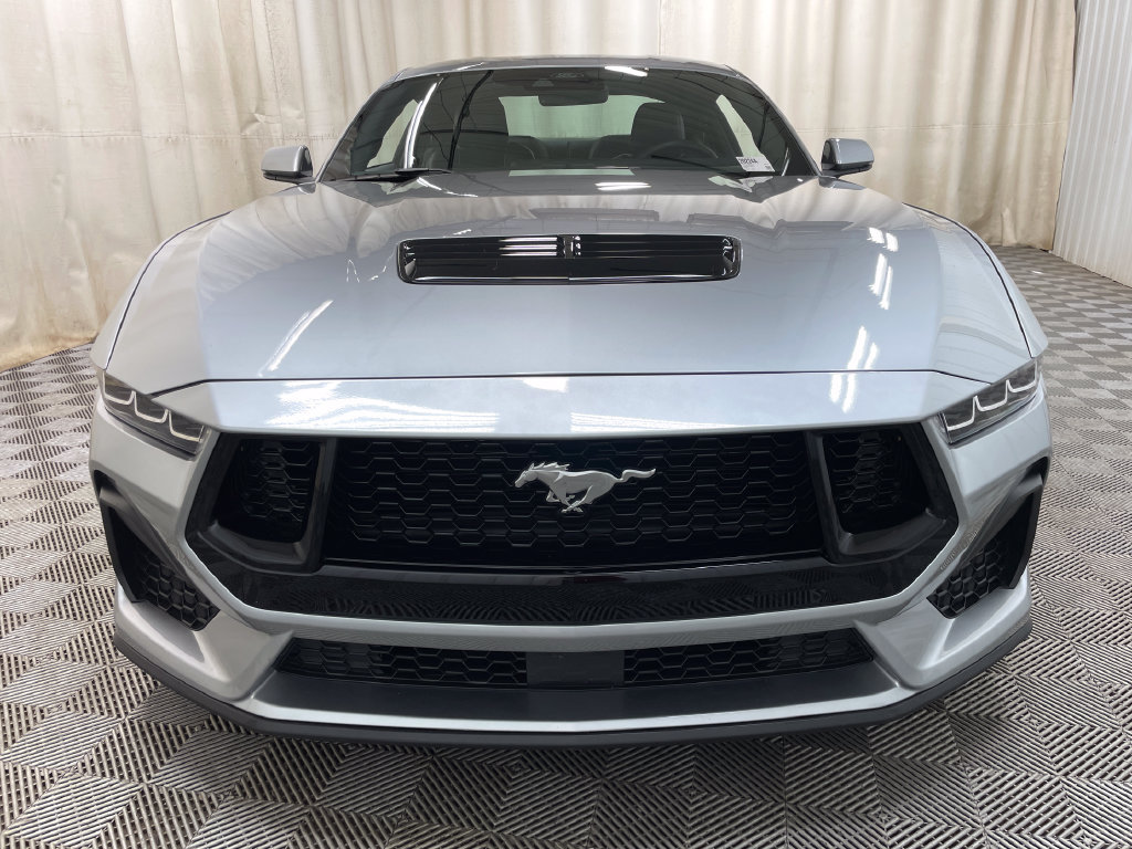 Used 2024 Ford Mustang GT Premium RWD image 13