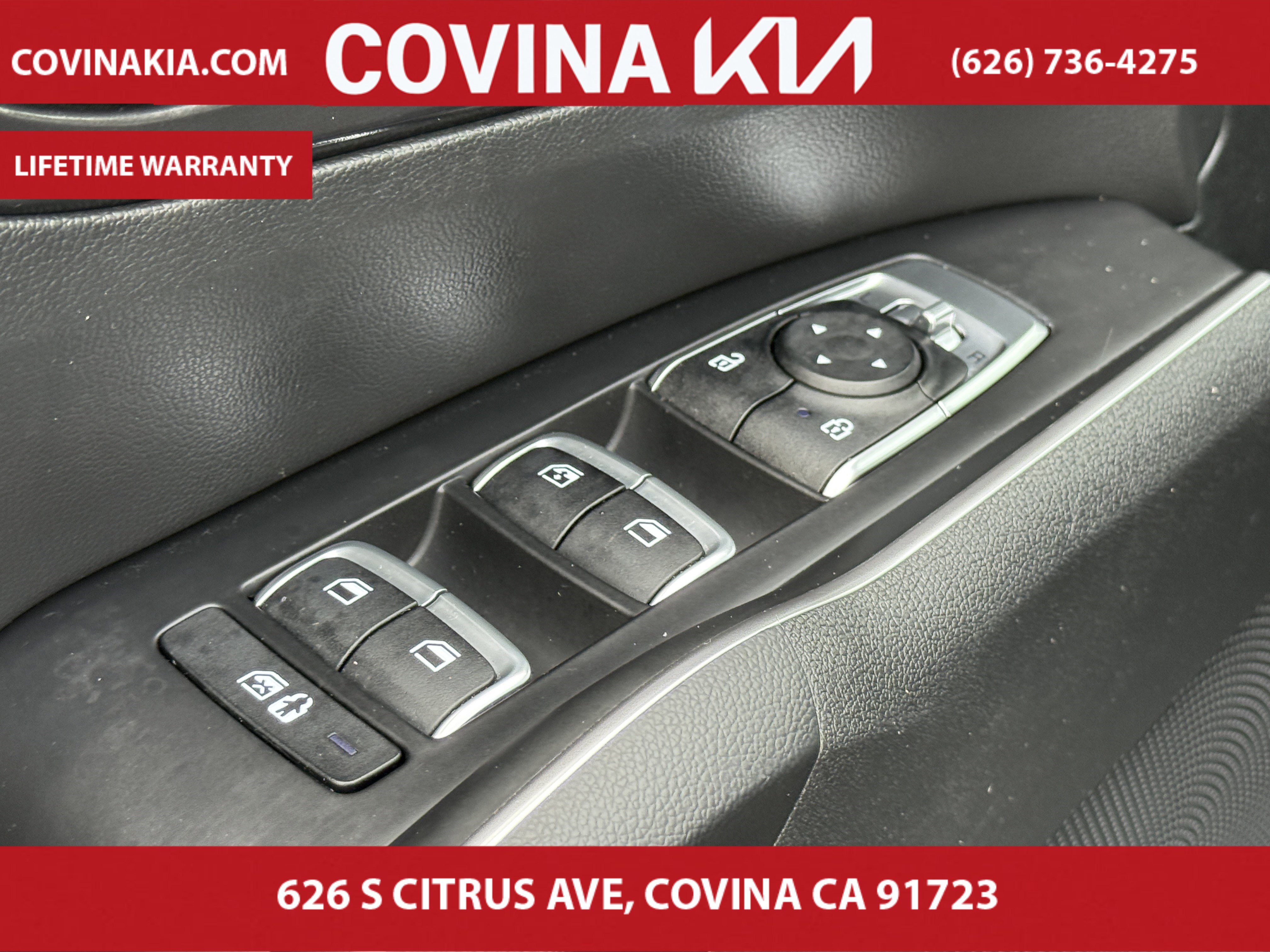 Certified 2022 Kia Sorento S w/ Panoramic Sunroof Package image 13