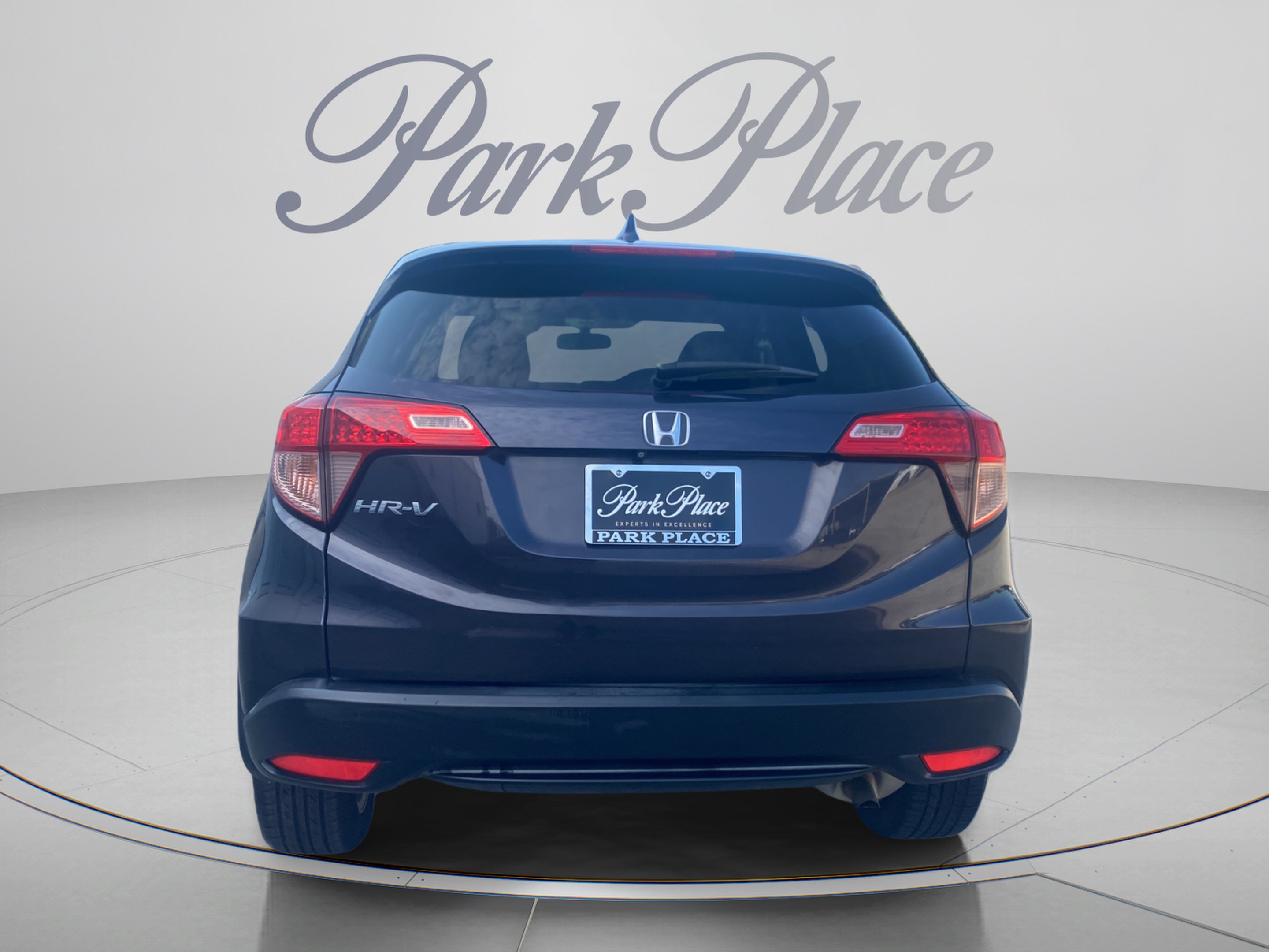 Used 2016 Honda HR-V EX image 4