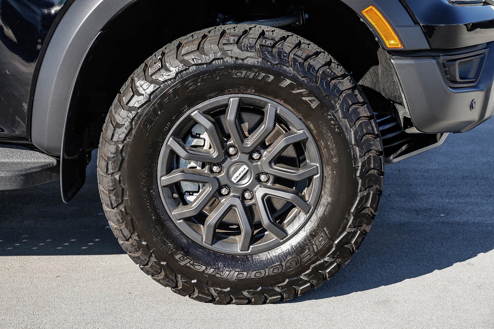 Used 2025 Ford Ranger Raptor image 9