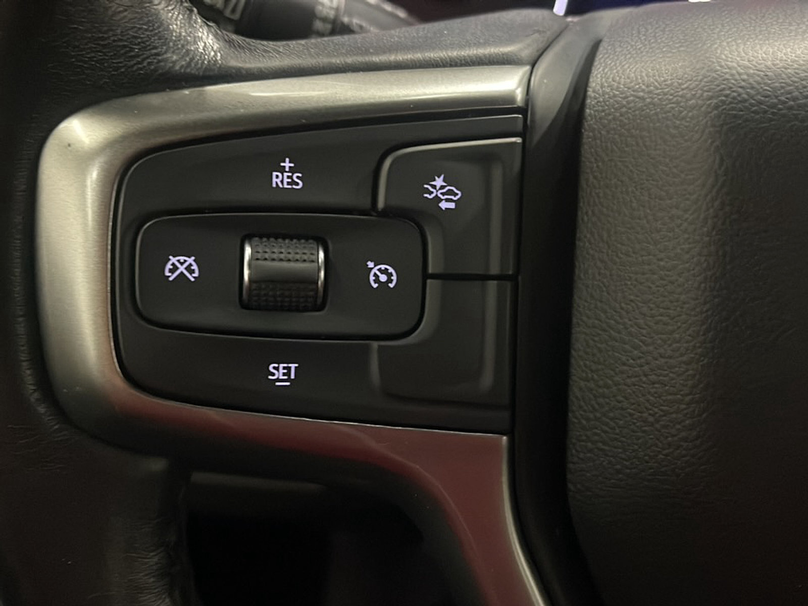 Used 2021 Chevrolet Tahoe LT AWD/4WD image 6