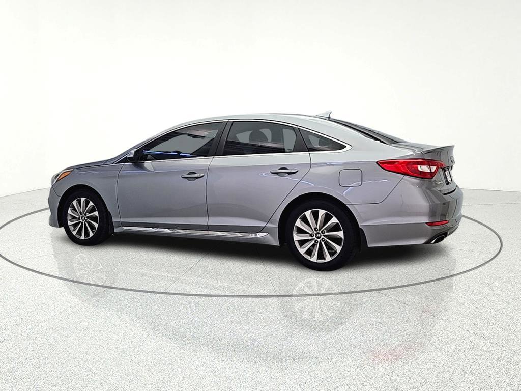 Used 2017 Hyundai Sonata Sport w/ Cargo Package FWD image 4