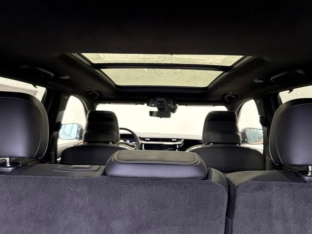 New 2026 Jeep Grand Cherokee Summit AWD/4WD image 11