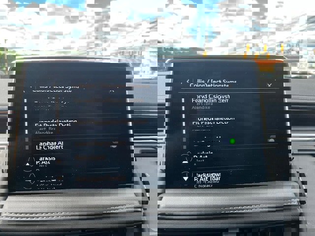 Used 2021 Chevrolet Tahoe LT w/ LT Signature Package image 16