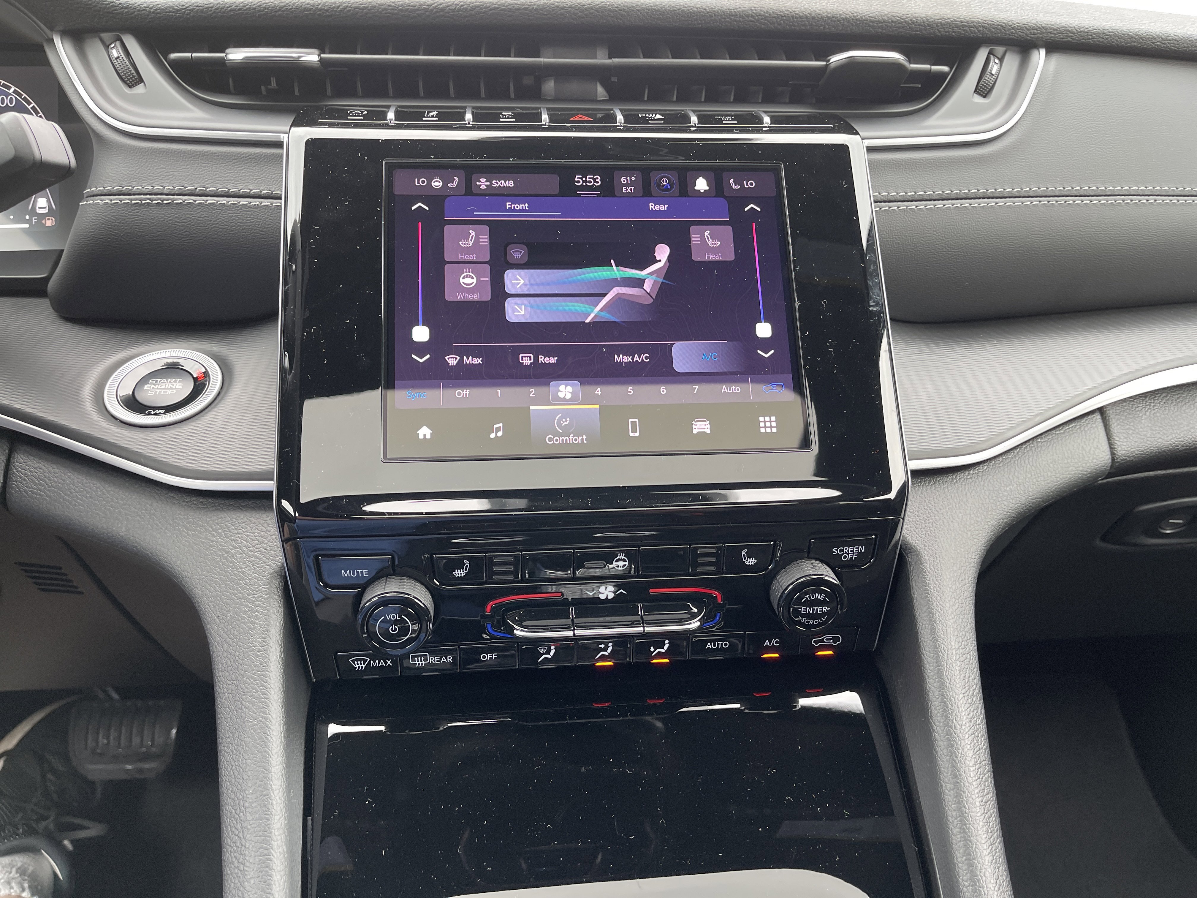 New 2025 Jeep Grand Cherokee L Altitude image 26