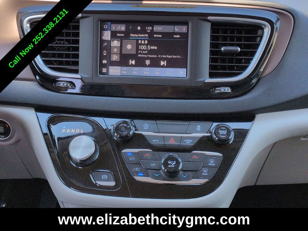 Used 2023 Chrysler Voyager LX FWD image 20