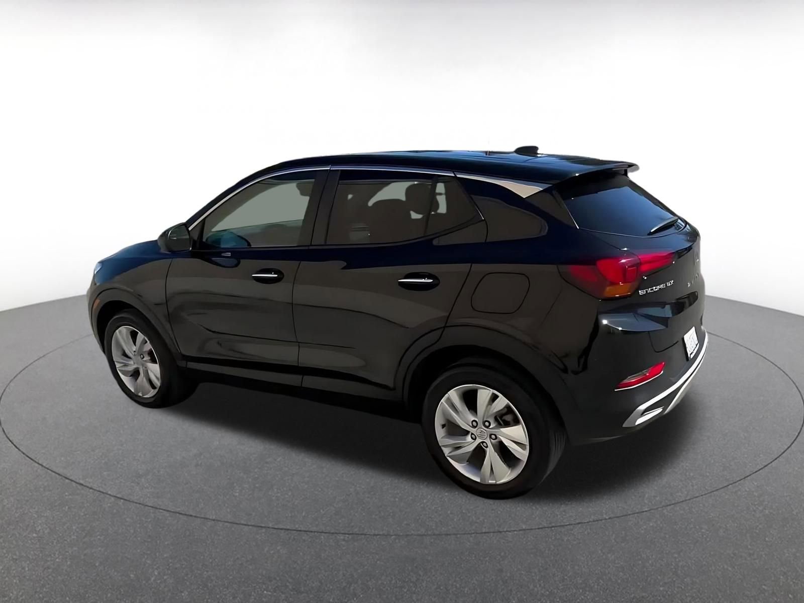 Used 2025 Buick Encore GX Preferred image 10