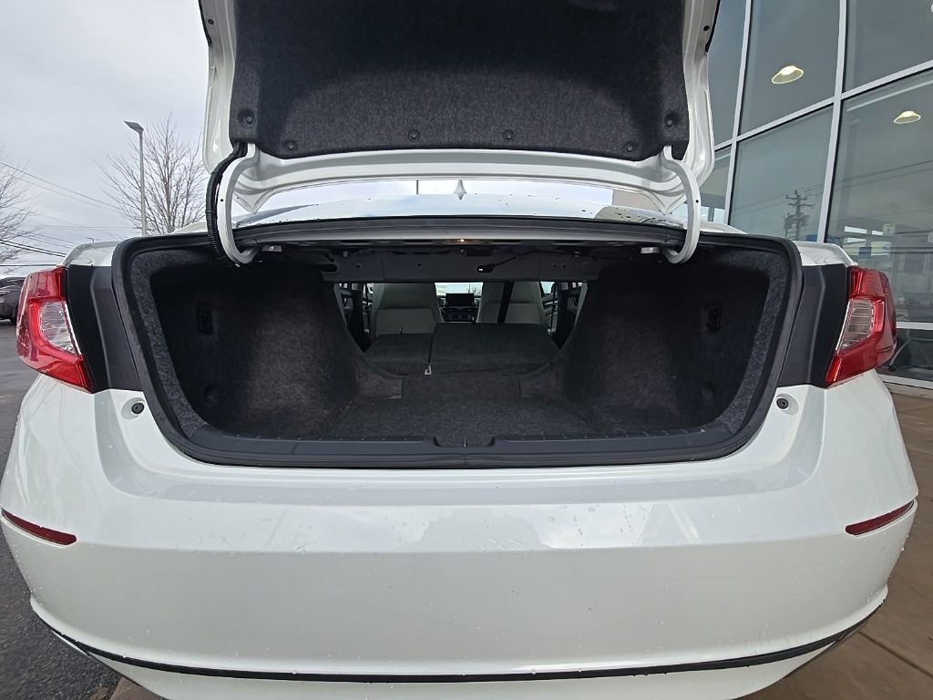 Used 2018 Honda Accord EX image 30