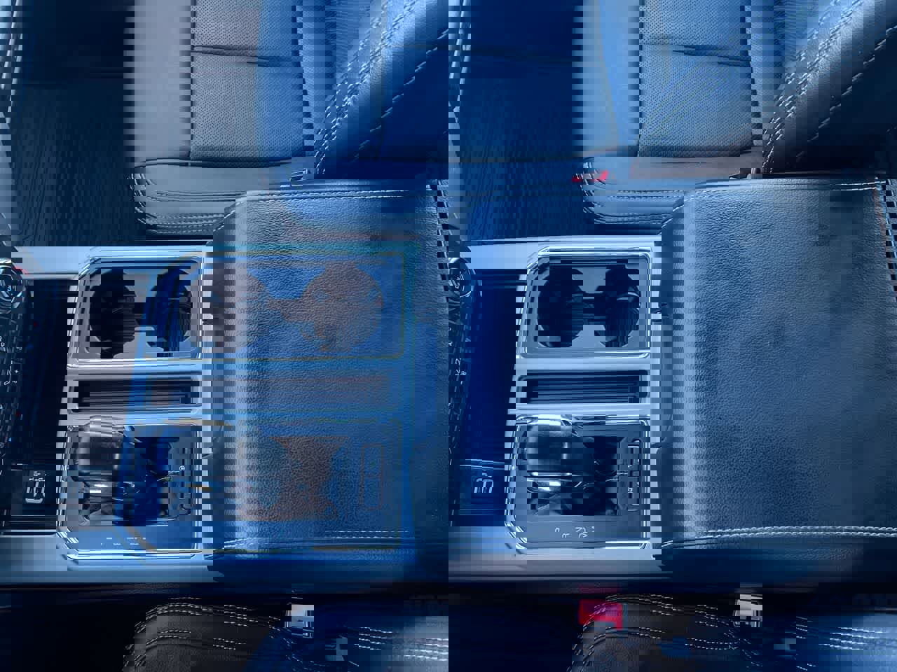 Used 2019 Ford F150 Lariat w/ Equipment Group 502A Luxury image 21