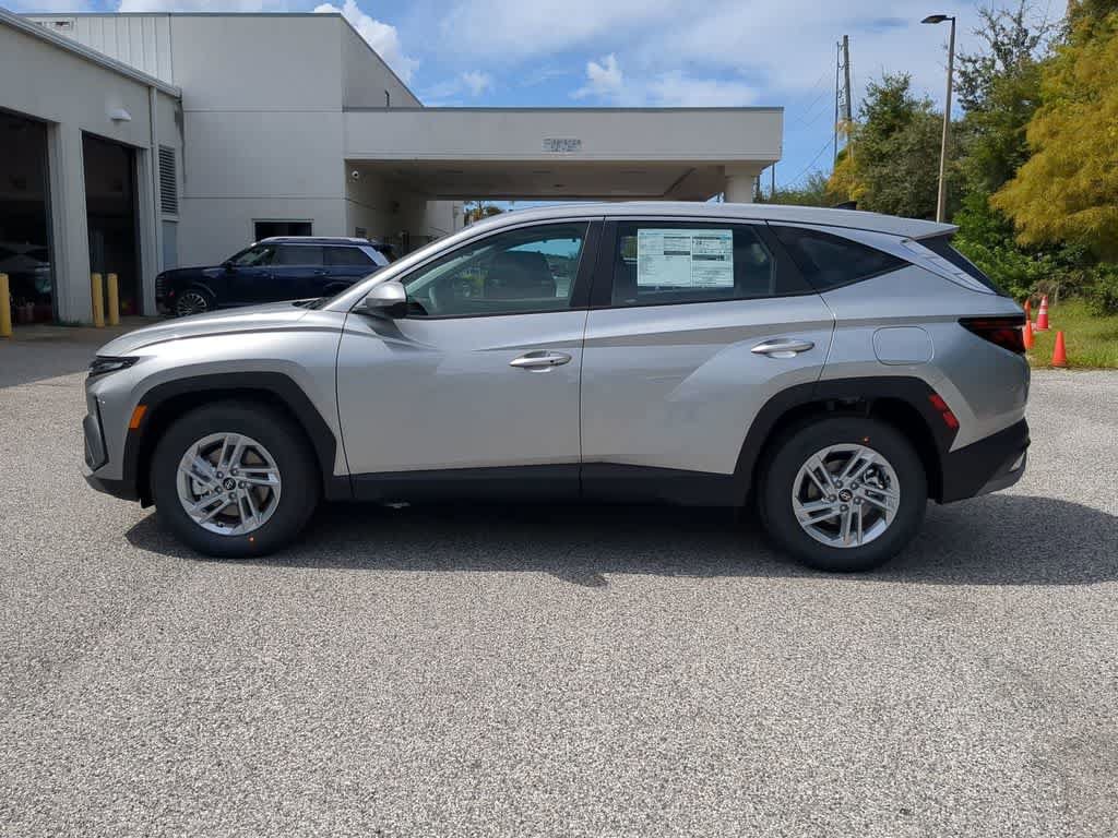 New 2026 Hyundai Tucson SE FWD image 3