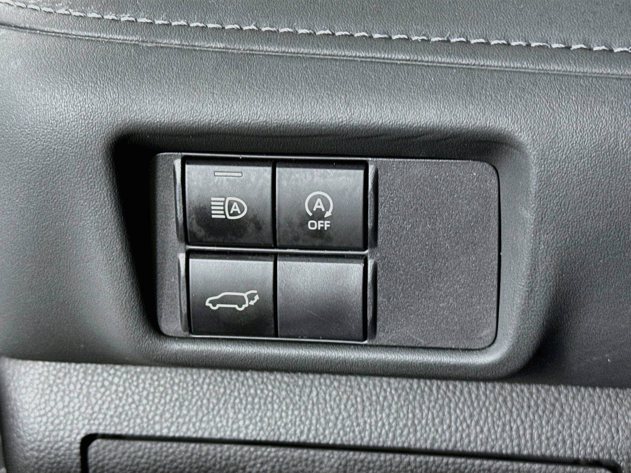 Certified 2025 Toyota Highlander XSE AWD/4WD image 10