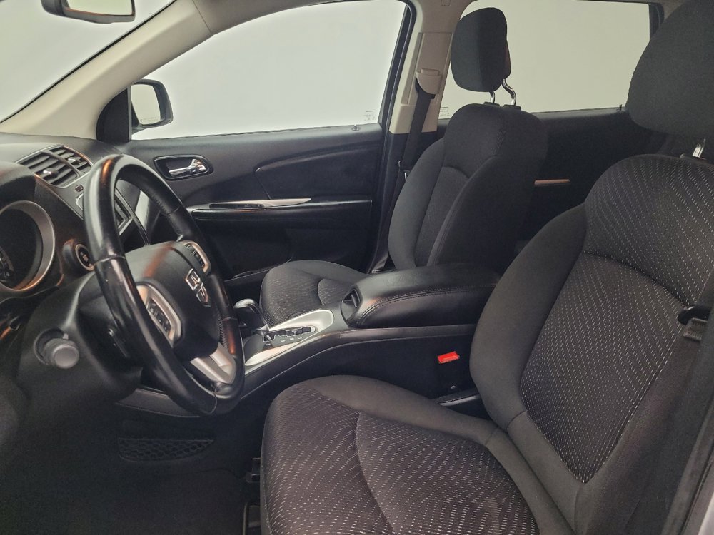 Used 2018 Dodge Journey SE w/ Popular Equipment Group image 17