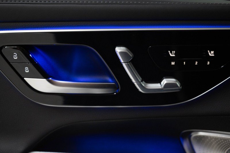 New 2026 Mercedes-Benz GLC 300 4MATIC image 18