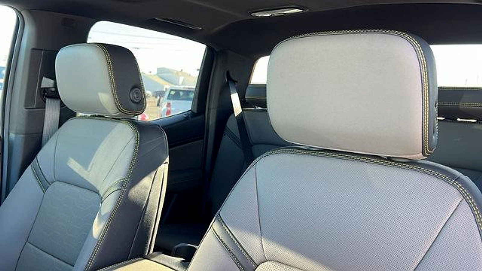 New 2026 Chevrolet Colorado ZR2 w/ Technology Package image 20