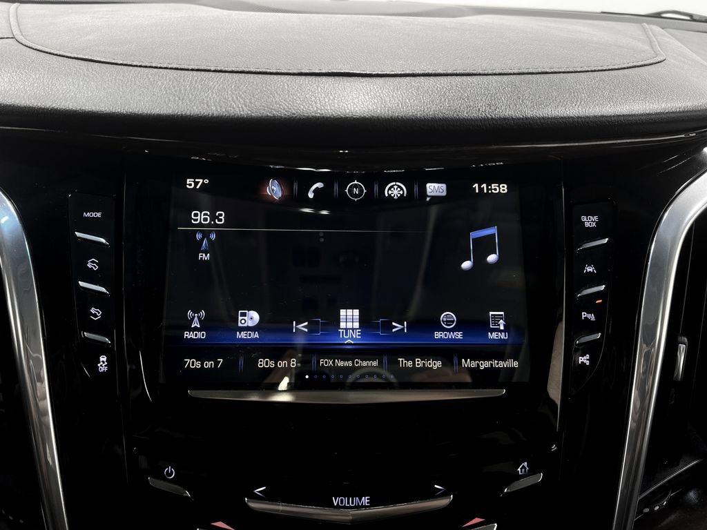 Used 2017 Cadillac Escalade Premium Luxury image 24