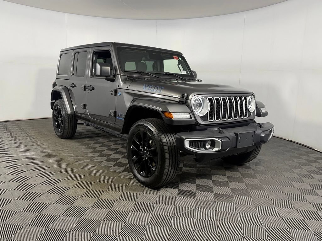 Certified 2025 Jeep Wrangler Unlimited Sahara w/ Safety Group AWD/4WD image 5