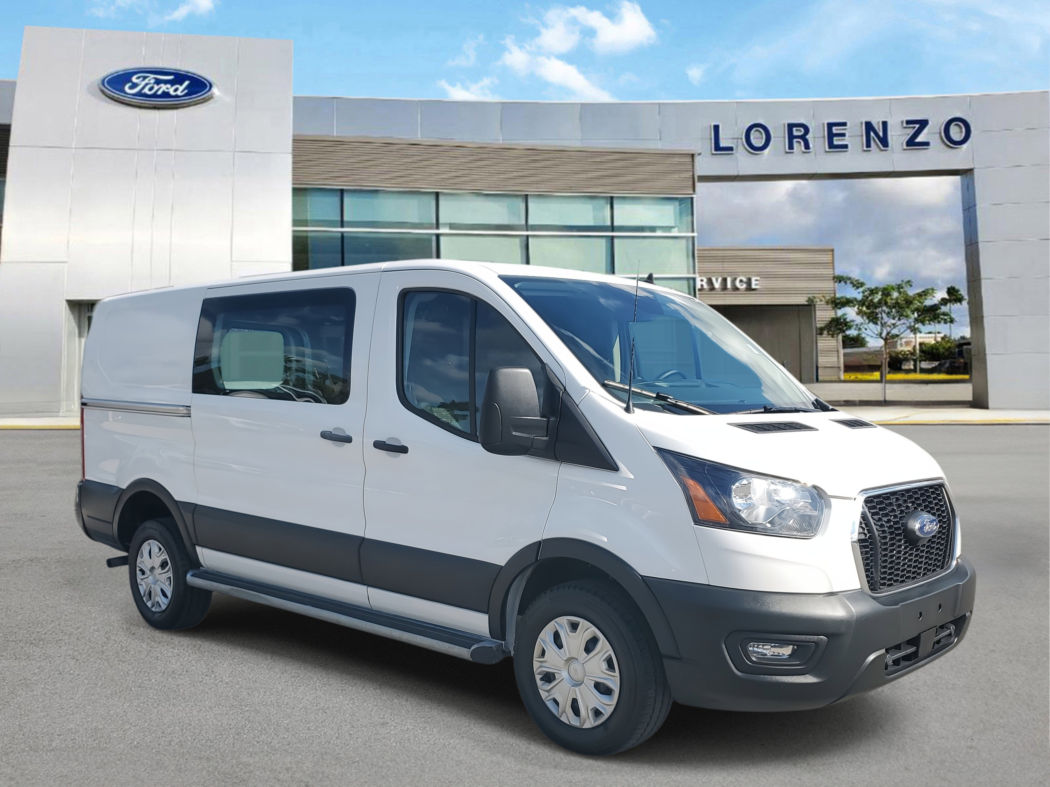 Used 2024 Ford Transit 250 Low Roof w/ Exterior Upgrade Package image 3