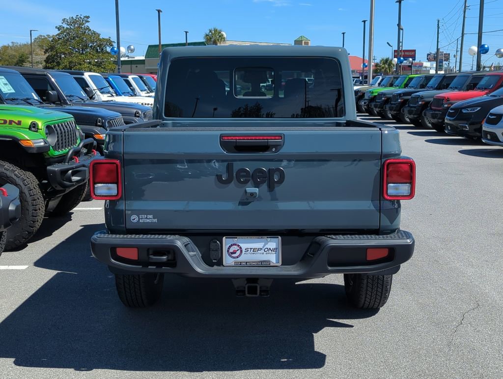New 2026 Jeep Gladiator Sport AWD/4WD image 6