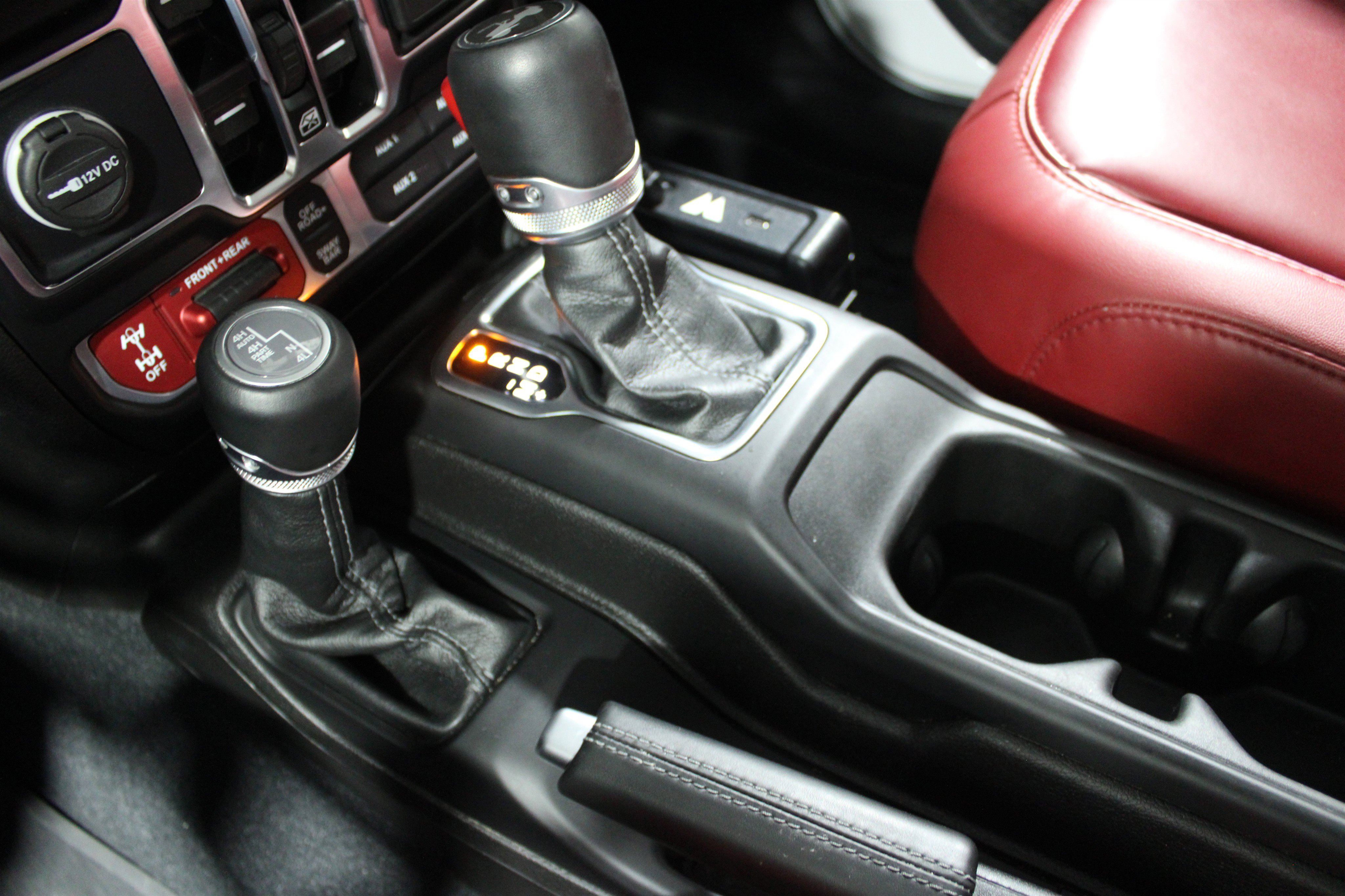 Used 2024 Jeep Wrangler Unlimited Rubicon 392 image 17