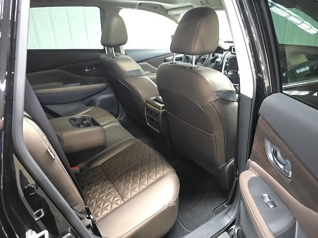 Used 2022 Nissan Murano Platinum w/ Cargo Package image 18