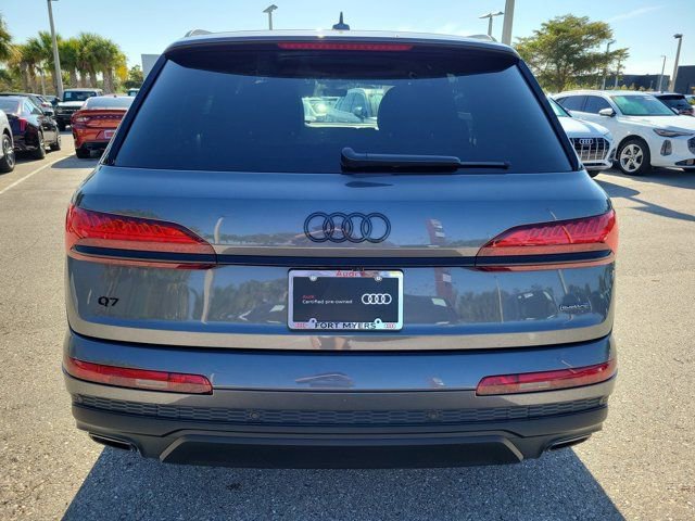 Certified 2025 Audi Q7 2.0T Premium w/ Convenience Plus Package image 6