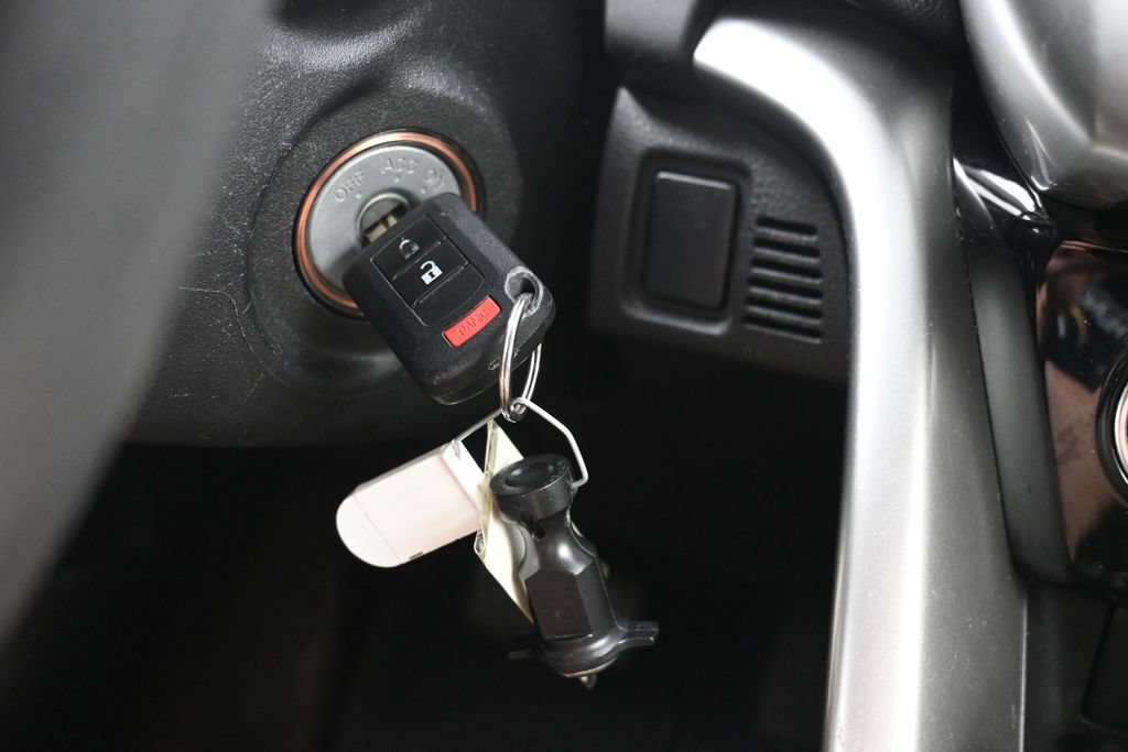 Used 2019 Mitsubishi Eclipse Cross AWD image 17