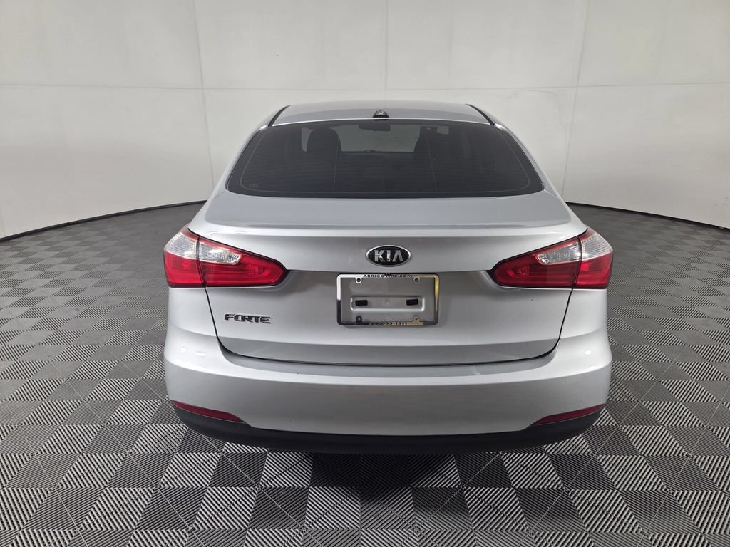 Used 2016 Kia Forte LX w/ LX Popular Plus Package FWD image 7