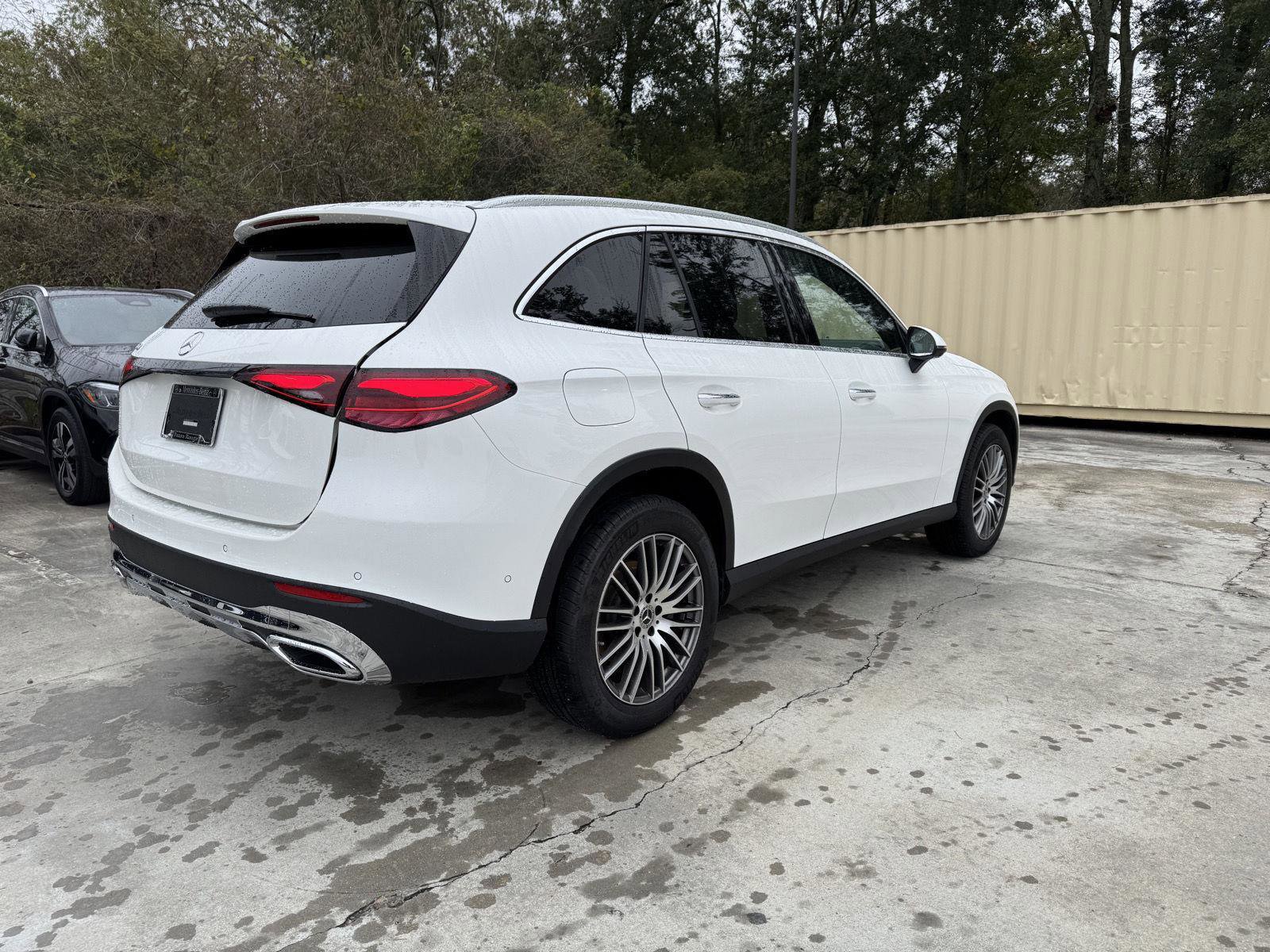 Certified 2025 Mercedes-Benz GLC 300 image 25