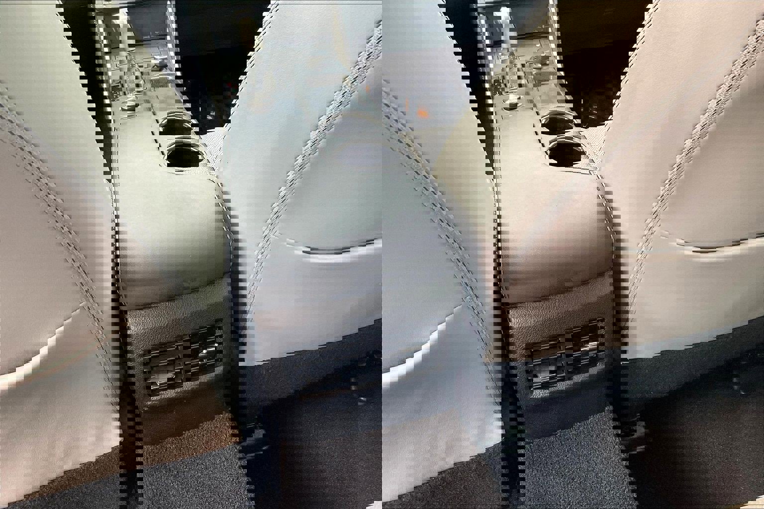 Used 2016 Lexus IS 300 AWD w/ Premium Package image 10