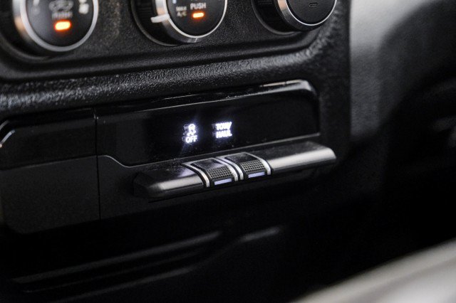 Used 2022 RAM 1500 Big Horn AWD/4WD image 27