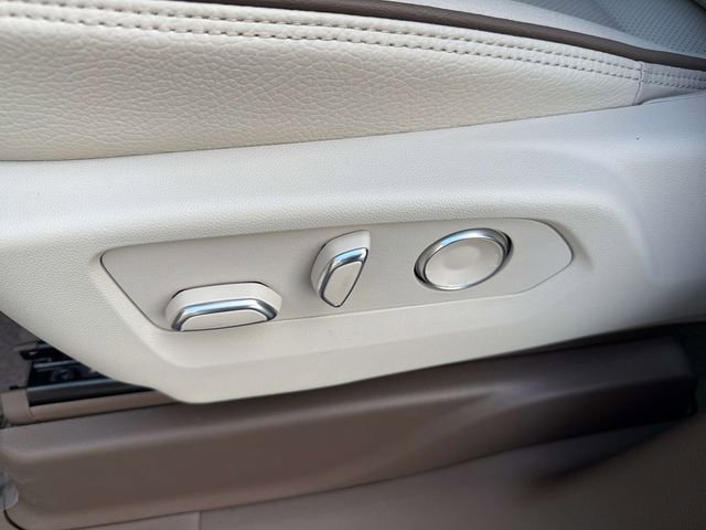 New 2026 GMC Yukon XL Denali w/ Denali Reserve Package image 21