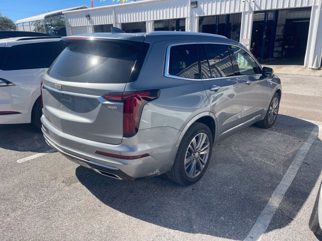 Used 2024 Cadillac XT6 Premium Luxury w/ LPO, Floor Liner Package FWD image 4
