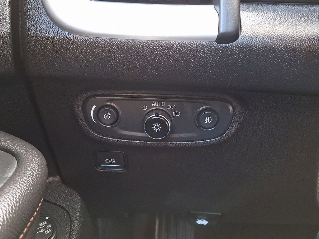 Used 2021 GMC Terrain SLT w/ Infotainment Package II image 27