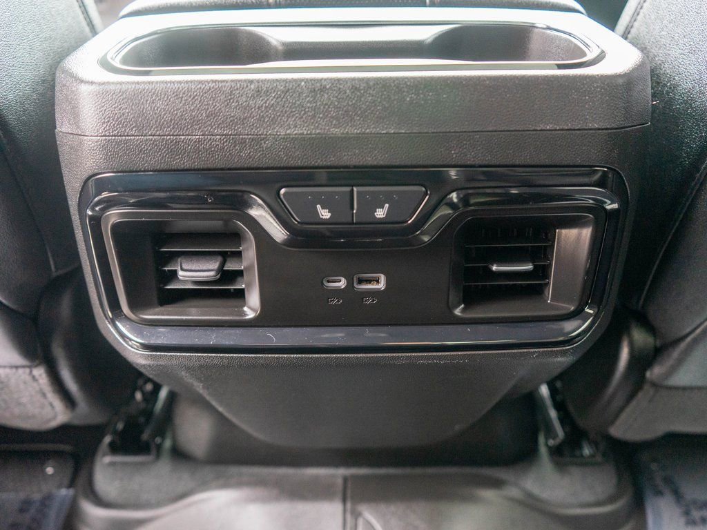 Used 2025 GMC Sierra 3500 AT4 w/ AT4 Premium Plus Package image 14