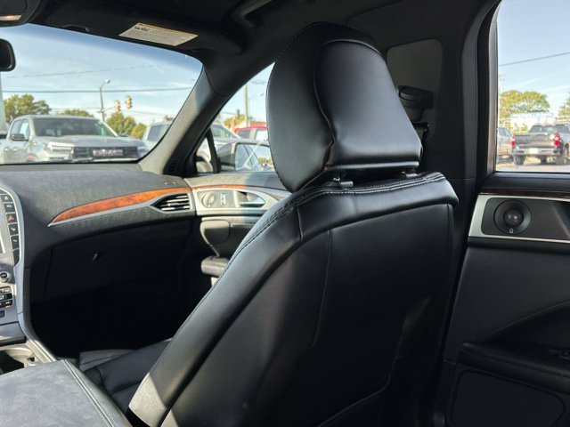 Used 2020 Lincoln MKZ Reserve w/ Elements Package FWD image 24