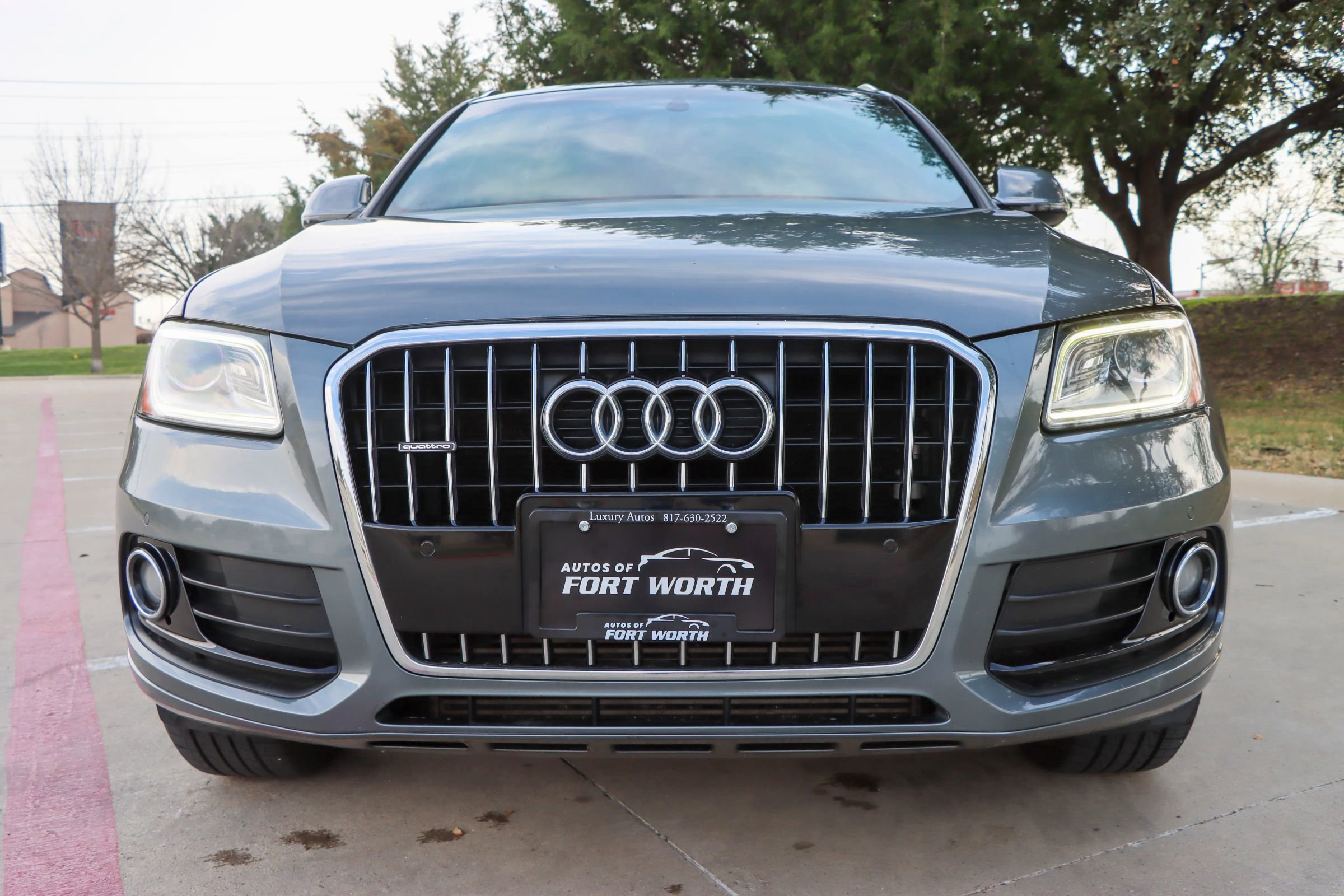 Used 2016 Audi Q5 2.0T Premium Plus w/ Technology Package image 2