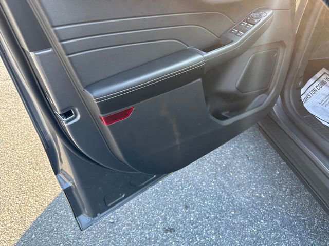 Used 2021 Ford Escape SE w/ Convenience Package AWD/4WD image 10