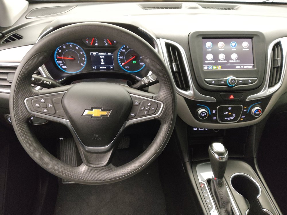 Used 2019 Chevrolet Equinox LS FWD image 22