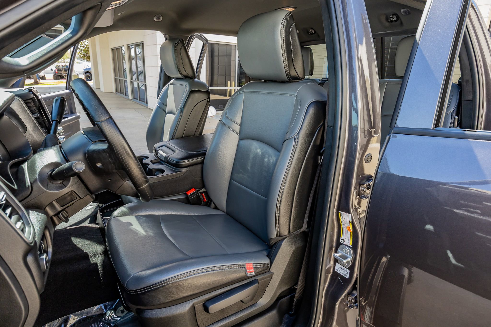 Used 2025 RAM 3500 Tradesman AWD/4WD image 28