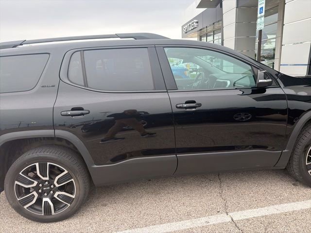 Used 2021 GMC Acadia SLE w/ Elevation Edition FWD image 19