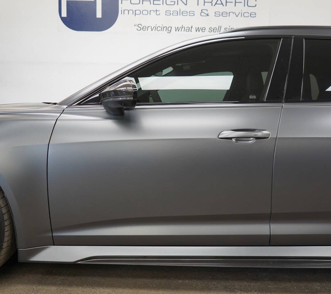 Used 2022 Audi RS 6 AWD/4WD image 9