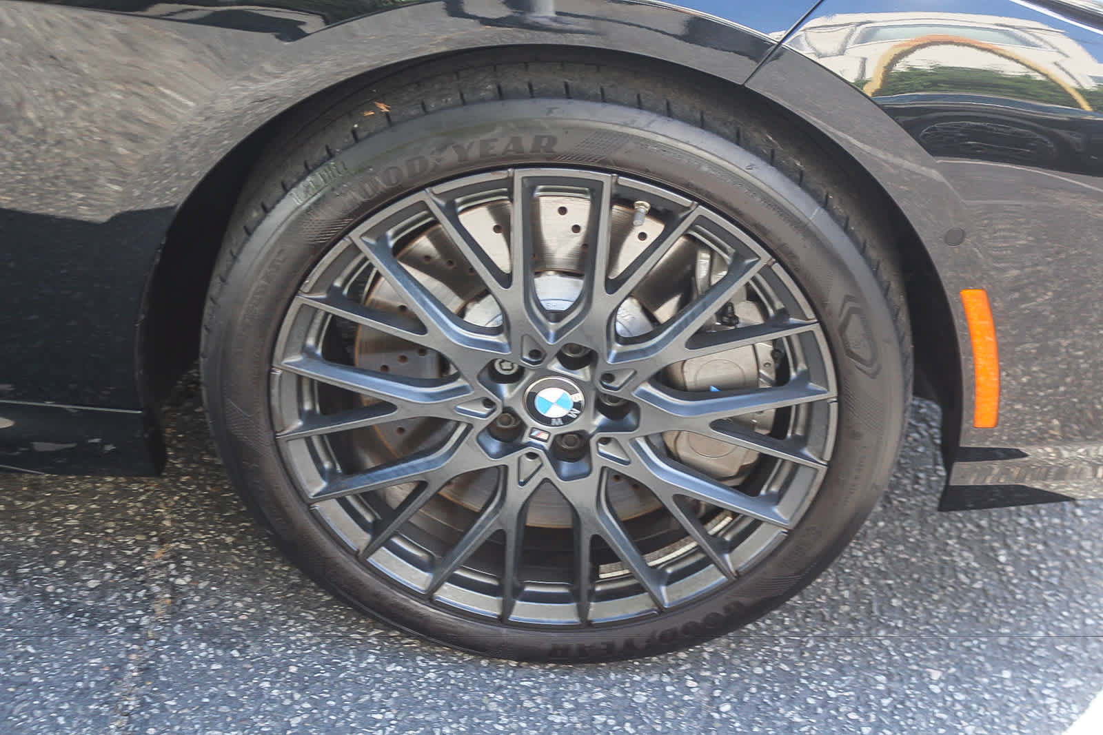 Used 2026 BMW M235i xDrive w/ M Performance Package AWD/4WD image 9