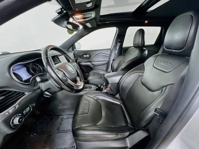 Used 2021 Jeep Cherokee High Altitude AWD/4WD image 10