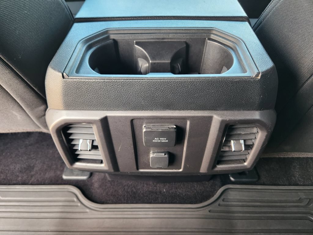 Used 2015 Ford F150 XLT w/ Equipment Group 302A Luxury AWD/4WD image 11